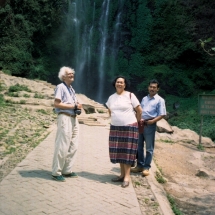 19981005 Batu 02 de waterval Coban Rondo 01 Ties