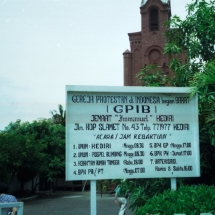 19981006 Kediri 01 kerk 02