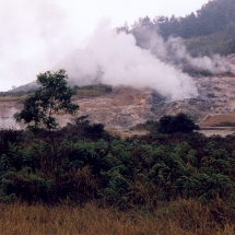 19981016 Dieng plateau 02 vulkanische activ